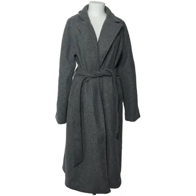 Frakke (Grå) fra Premium Quality Gina Tricot