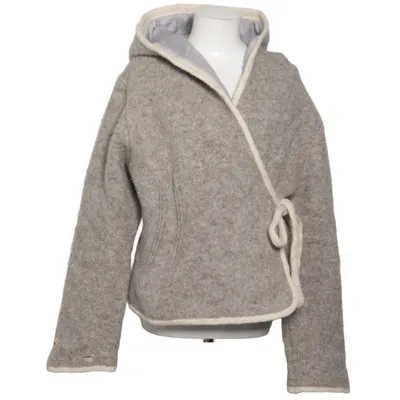 Cape (Grå) från Sirri Ull