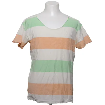 T-shirt (Vit, Grön, Orange) från Adrian Hammond