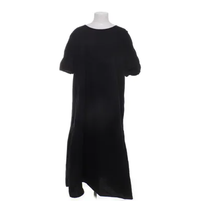 Robe longue (Noir) de Vonda Coton