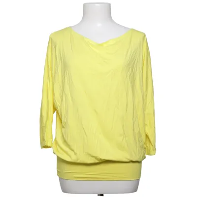 T-shirt (Yellow) from Black Mountain Elastane