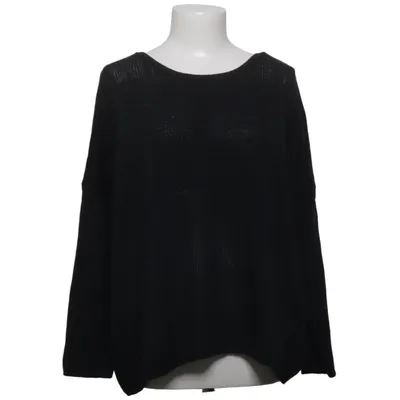 Sweater (Black) from Jeans & Clothes Acrylic