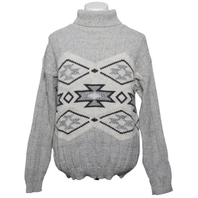 Sweater (Gray, White, Black) from New Fast Acrylic, Wool
