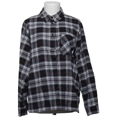 Flanellskjorta (Svart, Vit, Röd) från DeFacto Woman Bomull, Polyester, Viskos