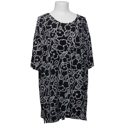 Top (Black, White) from Classic Collection