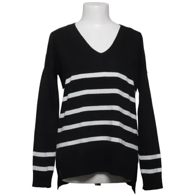 Sweater (Black, White) from Lily Acrylic, Wool