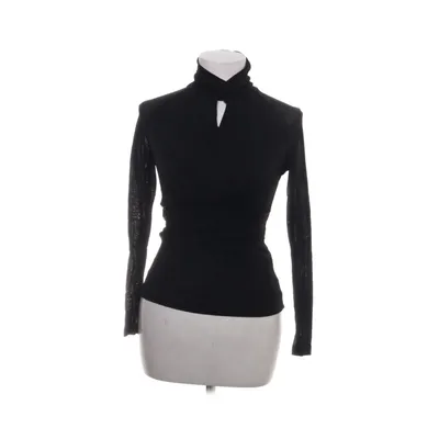 Blus (Svart) från Chicwish Polyester