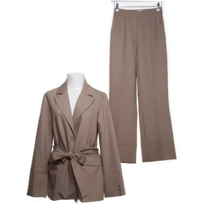 Pak (Beige) van Hanna Schönberg x NA-KD Polyester, Viscose