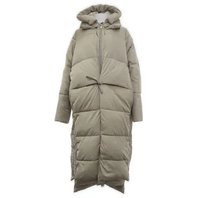 Winter coat (Gray) from Embassy of Bricks and Logs