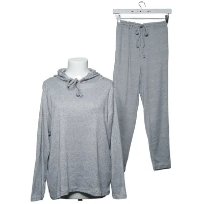 Mjukisset (Grå) från Infinity Polyester, Viskos