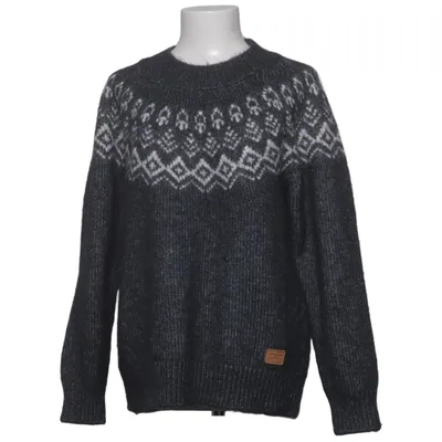 Sweater (Gray, White) from Swedemount