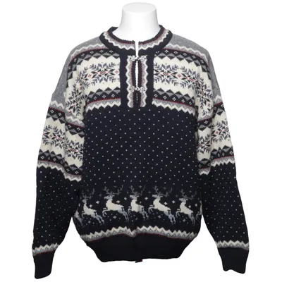 Lusekofta (Blå, Vit, Grå) från M Villadisain Ull