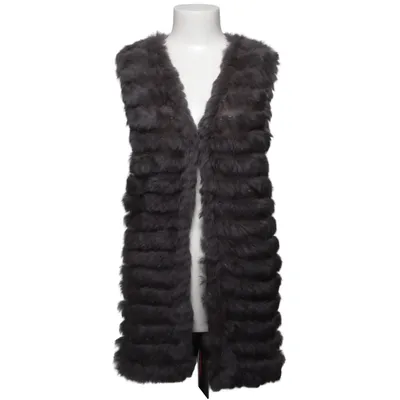 Gilet en fourrure (Gris) de Angelia L Acrylique, Fourrure