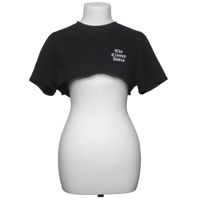 T-shirt (Black) from The Classy Issue
