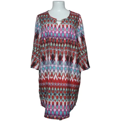 Tuniek (Rak modell (ser konstig ut på bilden)) van Chic Polyester