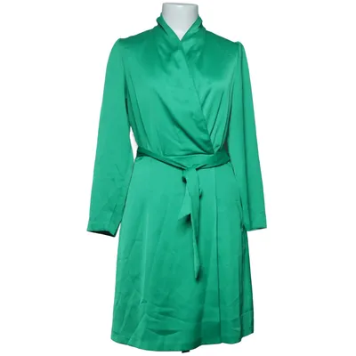 Robe portefeuille (Vert) de Taylor Polyester
