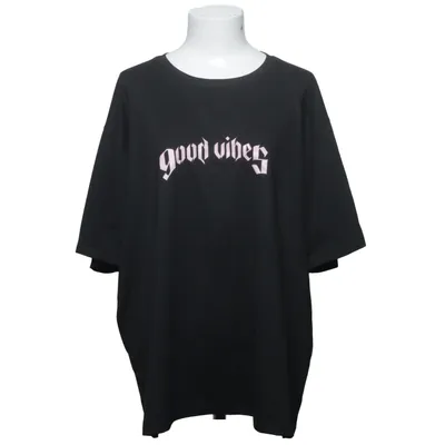 T-shirt (Svart) från Shein Elastan, Polyester