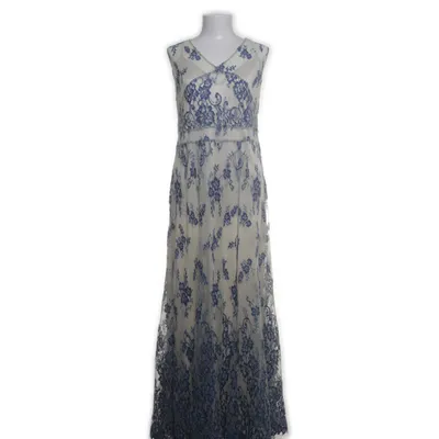 Långklänning (SHENDA LACE GOWN) från Pernilla Wahlgren Bomull, Polyamid, Polyester