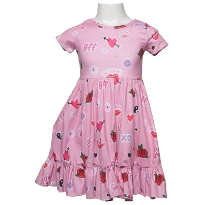 Robe (Rose, Rouge, Blanc) de Girlhood