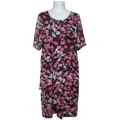 Robe (Noir, Rose, Blanc) de Signature Experience