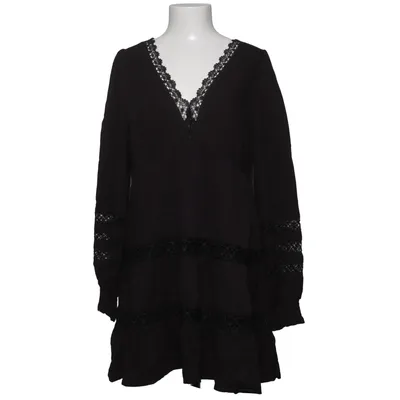 Jurk (Zwart) van About You Polyester, Viscose