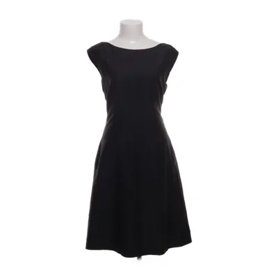 Barneys New York second hand | Shop second hand online easily on Sellpy.com.