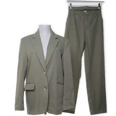 Kostym (Grön) från Bershka Polyester