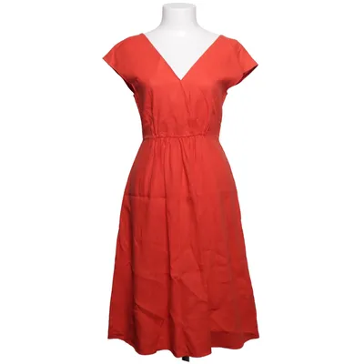 Klänning (Röd) från Reserved Linne