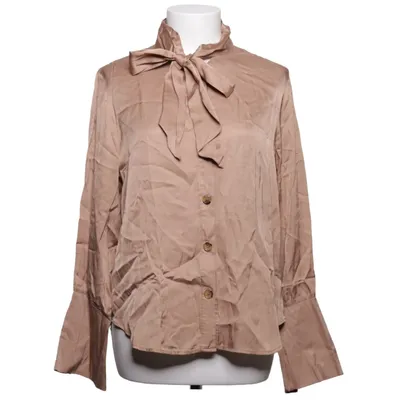 Blouse lavallière (Beige) de Norr Viscose