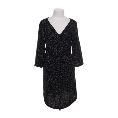 Omlottklänning (Svart, Vit) från Jacqueline de Yong Polyester