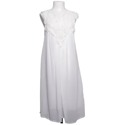 Chemise (White) from Show Lai Cotton, Polyester