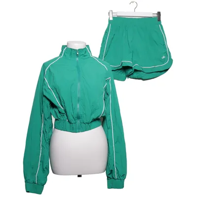 Sports kit (Green) from Alo Yoga