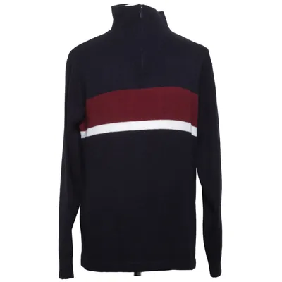 Sweater (Blue, Red, White) from Nicks World Acrylic