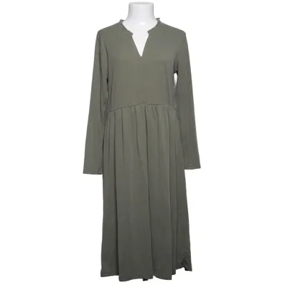 Klänning (Grön) från One Two & Luxzuz Modal, Polyester