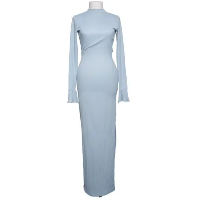 Robe longue (Bleu) de Hanna Schönberg x NA-KD