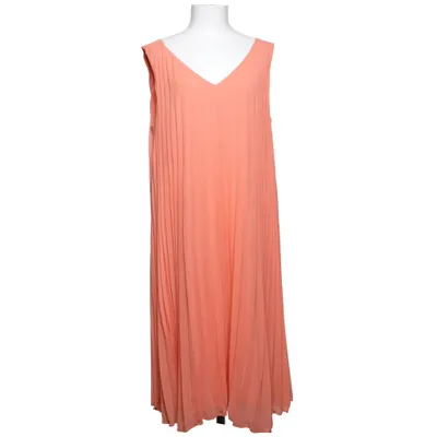 Klänning (Pleat 06) från Ilse Jacobsen Polyester