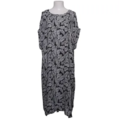 Klänning (Svart, Vit) från Sonja Blank Viskos