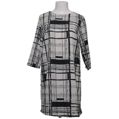 Robe (Noir, Blanc) de River Island