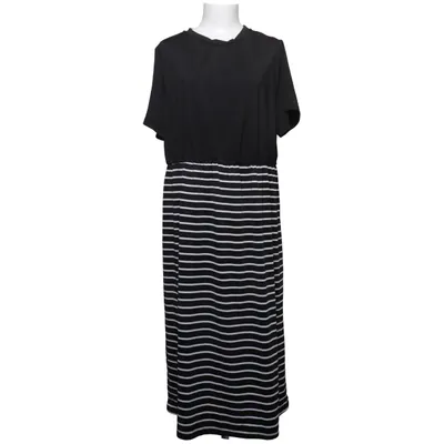 Jurk (Zwart, Wit) van Shein Curve Elastaan, Polyester