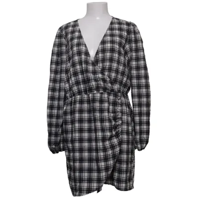 Dress (Black, White) from Cotton Club