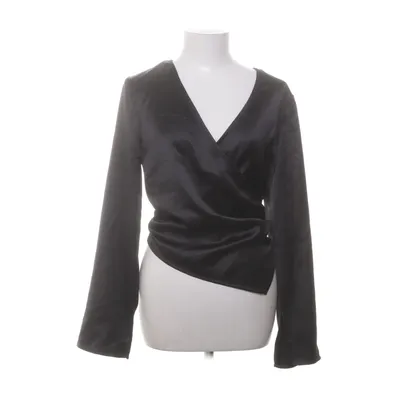 Omlottblus (Svart) från Gina Tricot Elastan, Återvunnen polyester