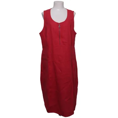 Robe (Rouge) de Elton Lin