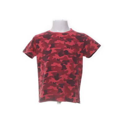 T-shirt (Red) from D.M.D by Denim Day
