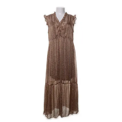 Robe (Marron, Multicolore) de Leveté Room