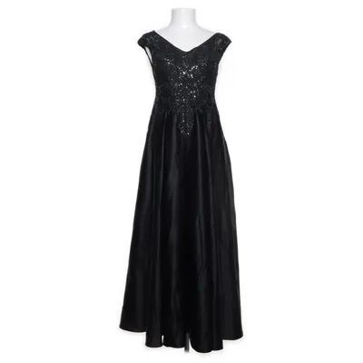 Aftonklänning (Svart) från Jjs House Polyester