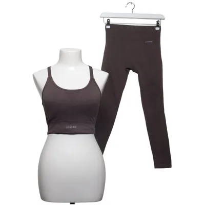 Ensemble de vêtements de sport (Gris) de Usa Pro