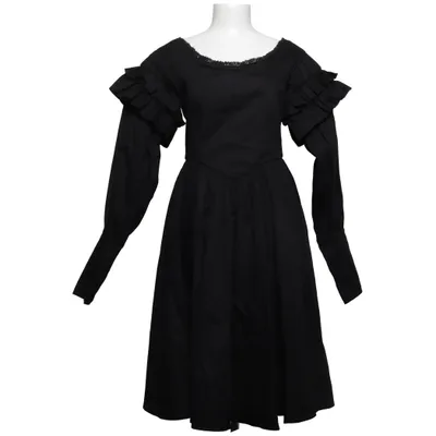 Dress (Ellen Dress in Black (Nosferatu Collection)) from La Femme En Noir Cotton, Elastane