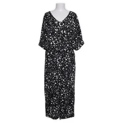 Klänning (Svart, Vit) från MyWear Woman Elastan, Polyester