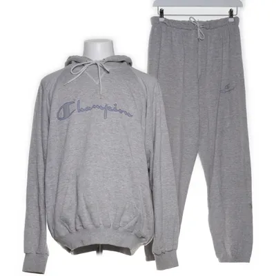 Mjukisset (Grå) från Champion