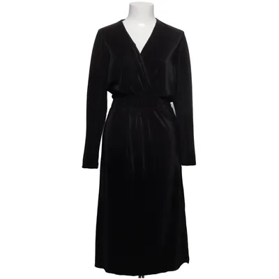 Långklänning (Svart) från Scarlet Roos